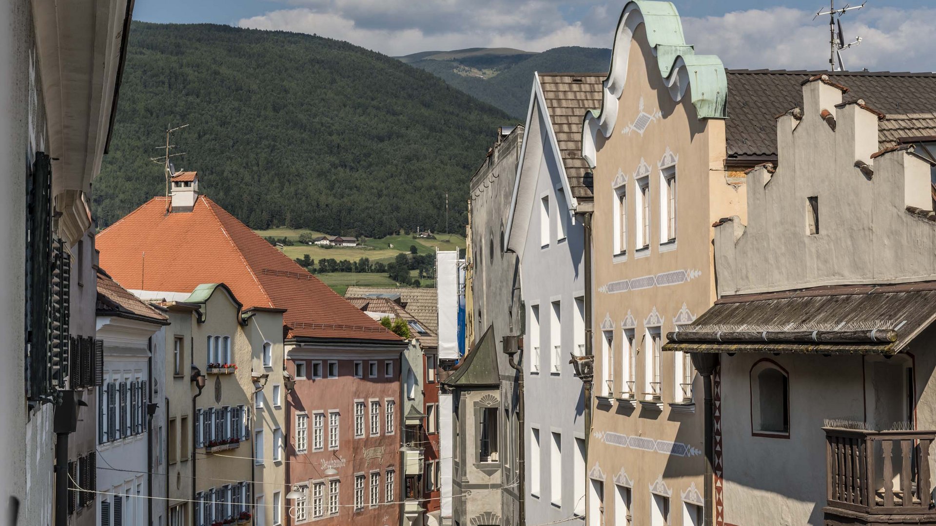 Shopping in vacanza! Alto Adige a Brunico, Bolzano e Merano Shopping in vacanza! Alto Adige a Brunico, Bolzano e Merano