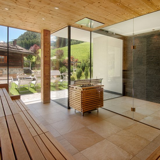 Ein Wellness-Urlaub in Südtirol – 5.000 m² Spa, 10 Saunen Ein Wellness-Urlaub in Südtirol – 5.000 m² Spa, 10 Saunen