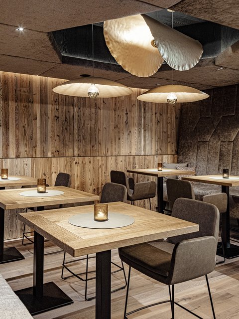 Speisesaal - Essen - Gourmet - Ahrntal - Schwarzenstein - Wellness Speisesaal - Essen - Gourmet - Ahrntal - Schwarzenstein - Wellness