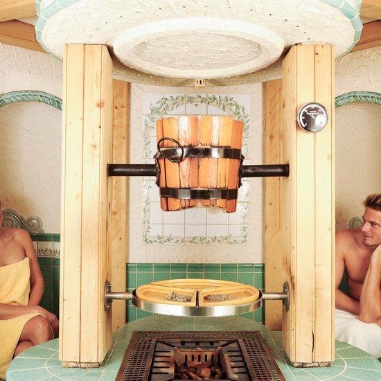 Ein Wellness-Urlaub in Südtirol – 5.000 m² Spa, 10 Saunen Ein Wellness-Urlaub in Südtirol – 5.000 m² Spa, 10 Saunen