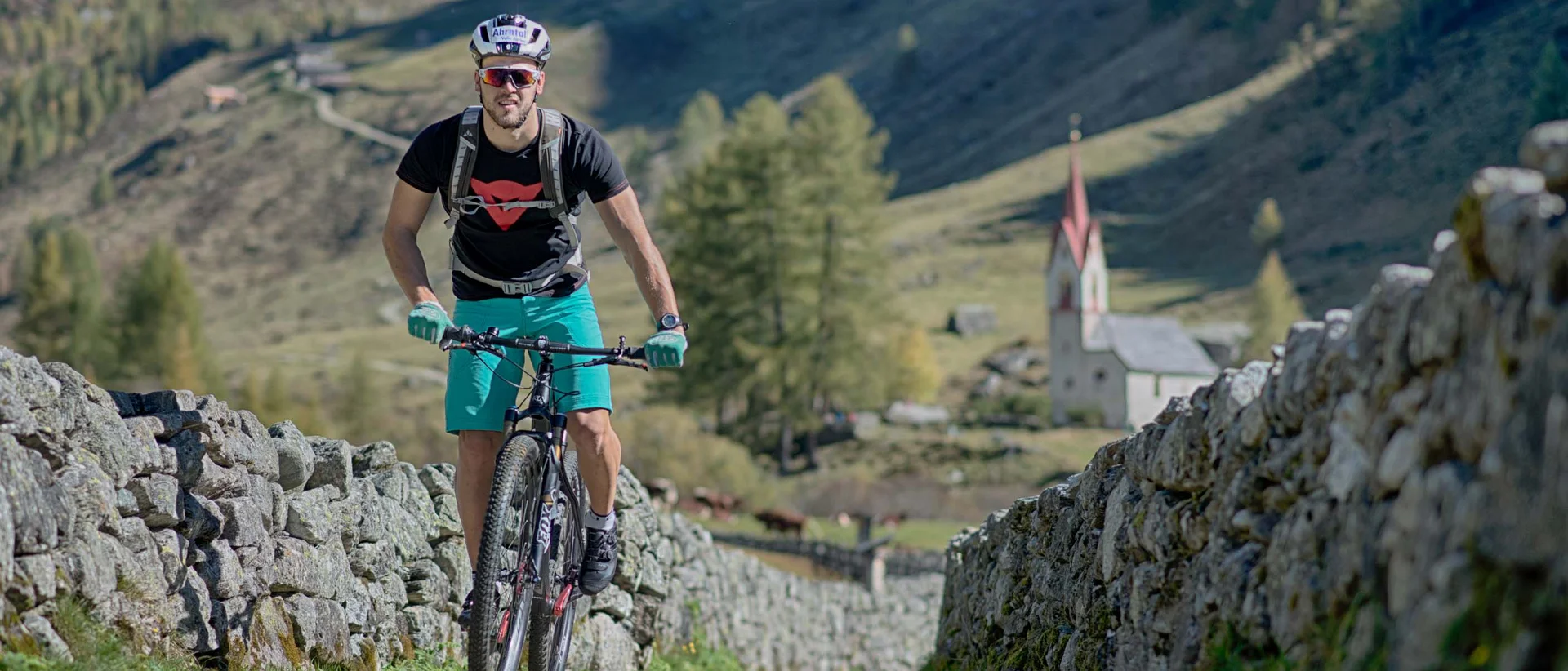 AktivitäteAktivitäten für Ihren Sommerurlaub in Südtiroln für Ihren Sommerurlaub in Südtirol Sommerurlaub im Ahrntal | Wandern, Biken & Sky Spa