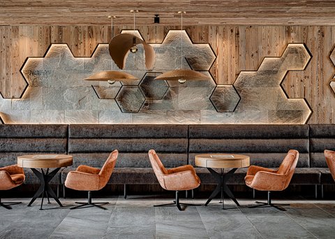 Wellnesshotels - Bar - Spieltische - Kinderunterhaltung Wellnesshotels - Bar - Spieltische - Kinderunterhaltung