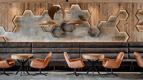 Wellnesshotels - Bar - Spieltische - Kinderunterhaltung Wellnesshotels - Bar - Spieltische - Kinderunterhaltung