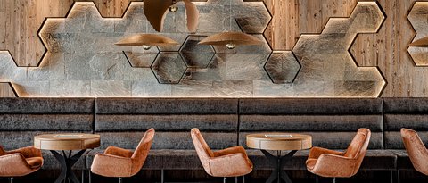 Wellnesshotels - Bar - Spieltische - Kinderunterhaltung Wellnesshotels - Bar - Spieltische - Kinderunterhaltung