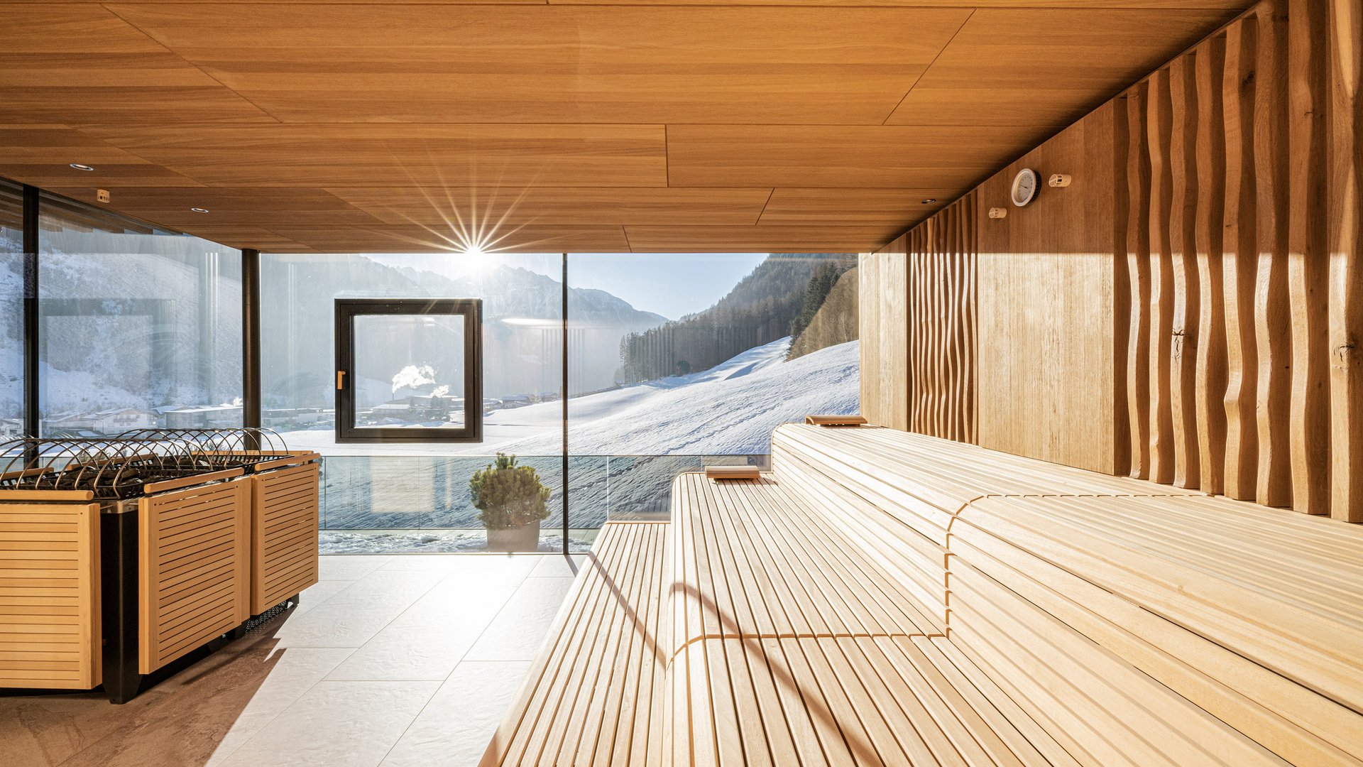 Hotel benessere - Sky sauna - Sky piscine - Sky sale relax Wellnesshotels - SkySpa - Skysauna - relax - punto più alto