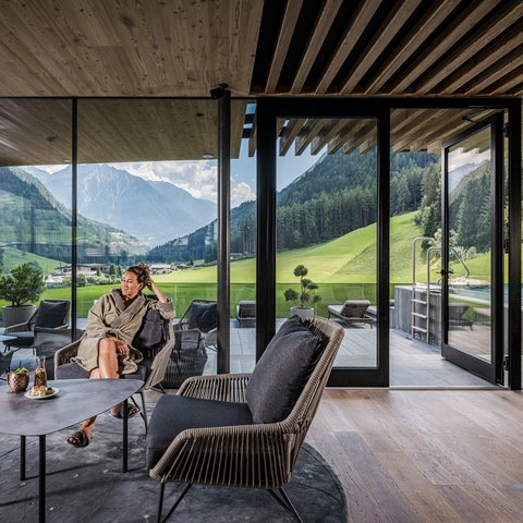 Wellnesshotels mit Sky Lounge und Sky Bar mit Panoramablick - Genuss Wellnesshotels - Sky Lounge - Sky Bar - Panoramablick - Genuss