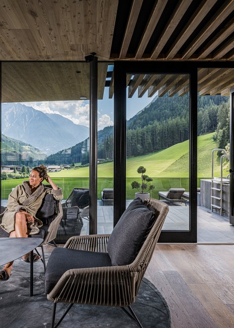 Wellnesshotels - Sky Lounge - Sky Bar - Panoramablick - Genuss Wellnesshotels - Sky Lounge - Sky Bar - Panoramablick - Genuss