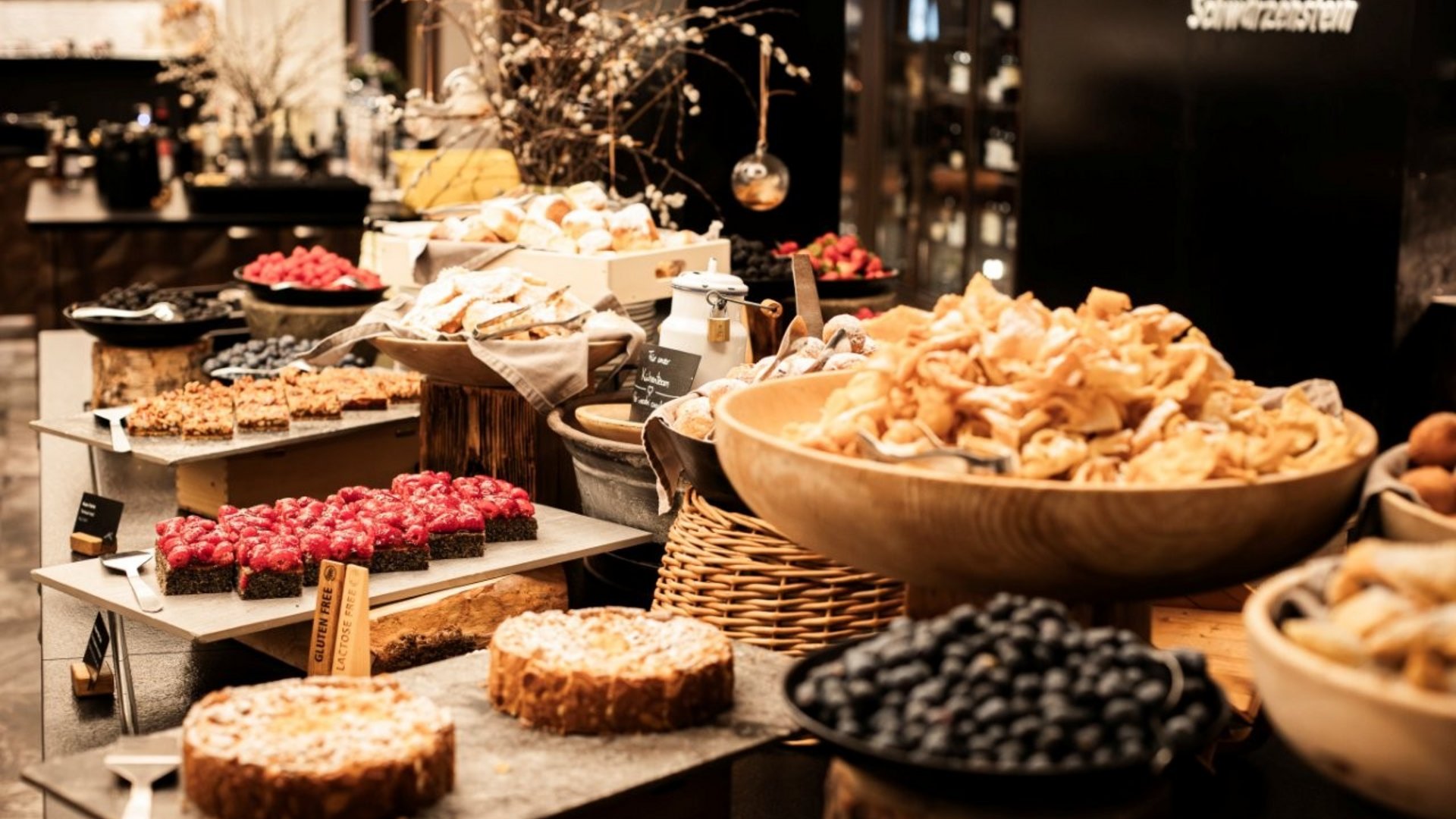 Gourmet Dining in the Ahrntal – ¾ Board (¾ Inclusive) | Hotel Schwarzenstein Gourmet Dining in the Ahrntal – ¾ Board (¾ Inclusive) | Hotel Schwarzenstein