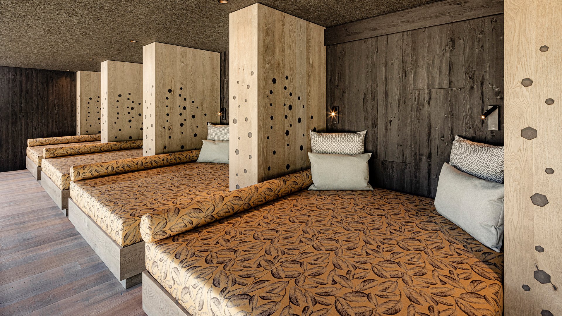 Viele verschiedene Quellen zum Kraft Sammeln Ein Wellness-Urlaub in Südtirol – 7.700 m² Spa, 10 Saunen