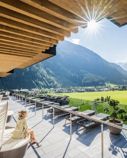 Bildergalerie | Hotel Schwarzenstein Luttach Ahrntal Südtirol Bildergalerie | Hotel Schwarzenstein Luttach Ahrntal Südtirol