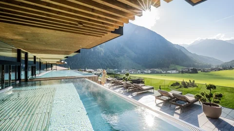 Bildergalerie | Hotel Schwarzenstein Luttach Ahrntal Südtirol Bildergalerie | Hotel Schwarzenstein Luttach Ahrntal Südtirol
