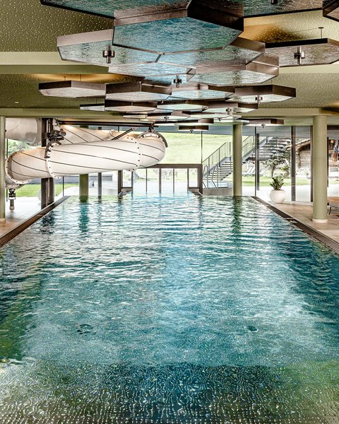 Spielspaß mit der ganzen Familie Spiel & Spass im Family Pool - Kinderbecken - Urlaub